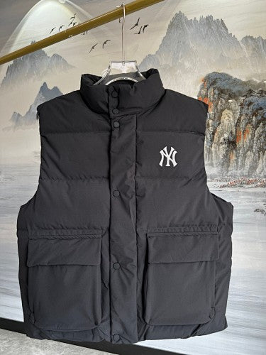 MLB NY Yankees Black Down Vest