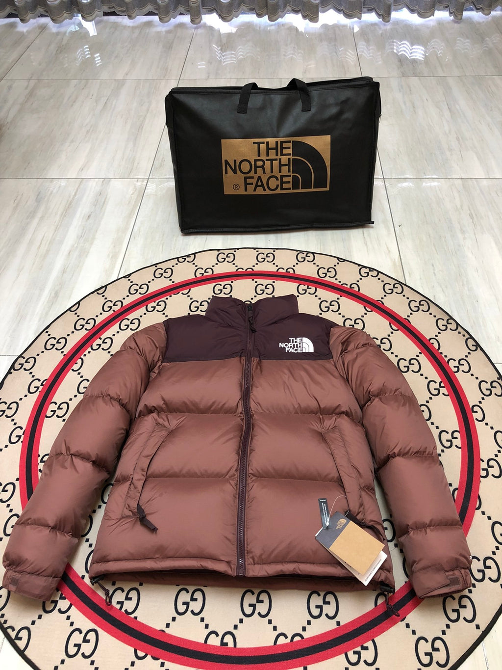 The North Face Brown Nuptse 700-Fill Down Jacket Burgundy Colorblock