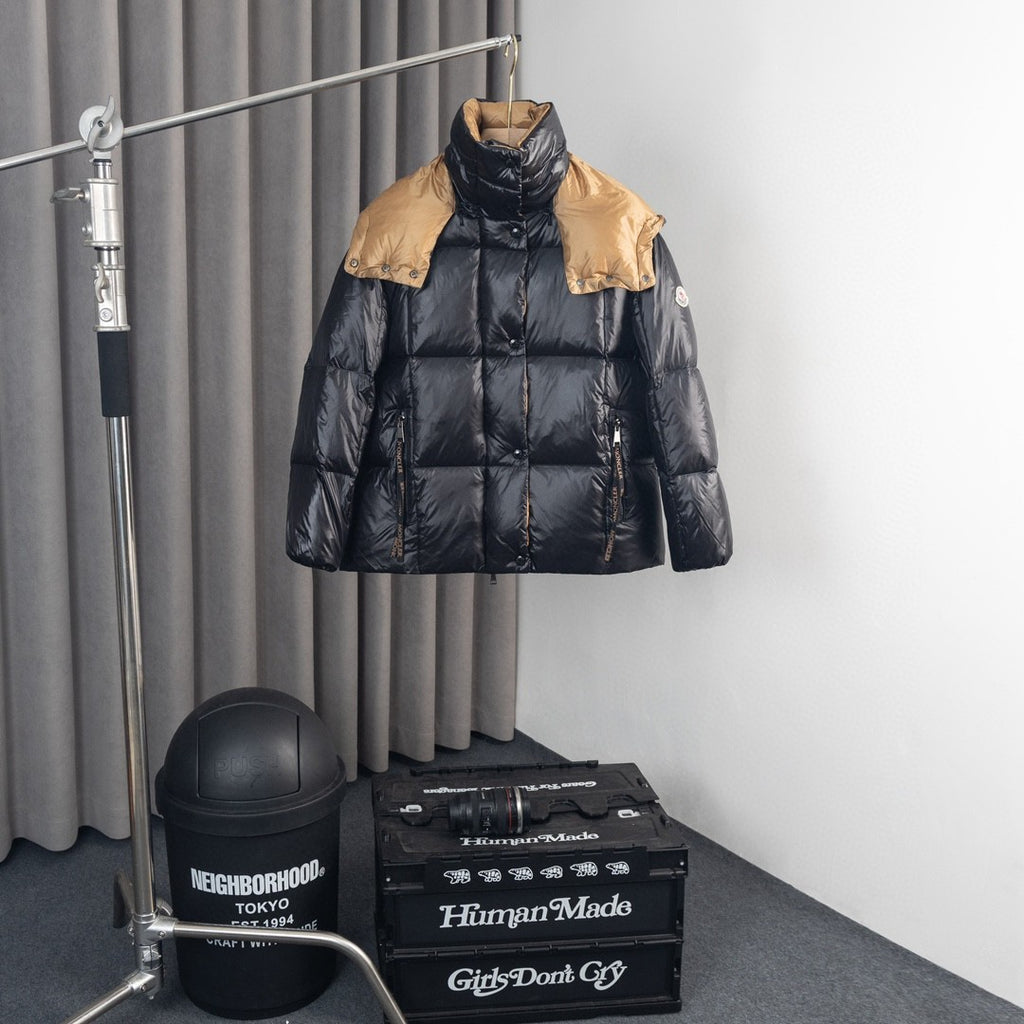 Moncler Black Glossy Down Jacket Camel Hood Gold Logo Zip