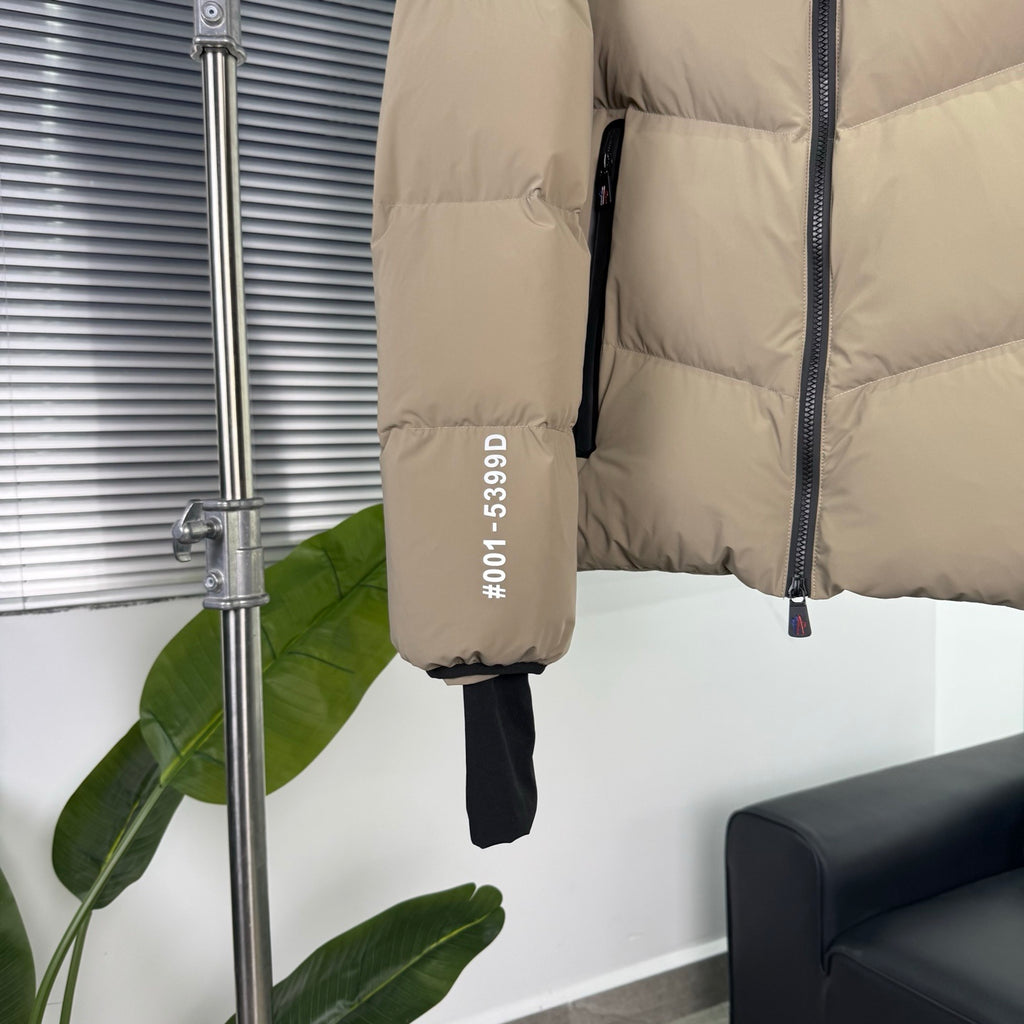 Day-Namic Khaki Diagonal Baffle Hooded Down Jacket